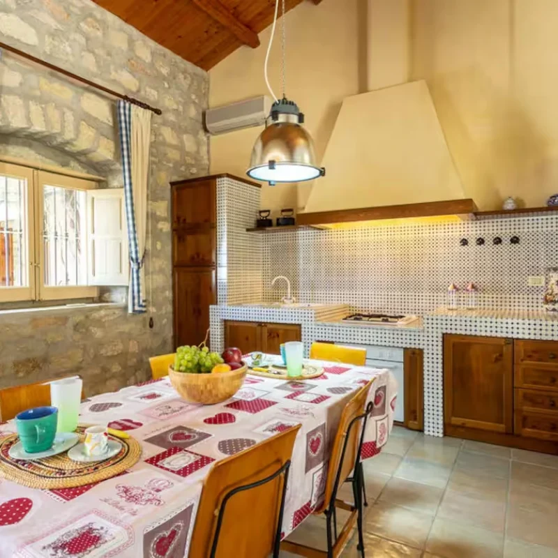 villa diana-cucina completa3